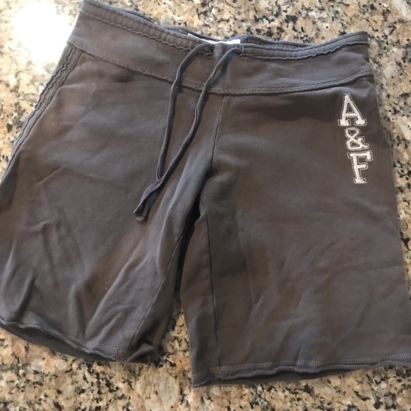 ▪️VINTAGE Abercrombie & Fitch Sweat Shorts - Picture 1 of 7